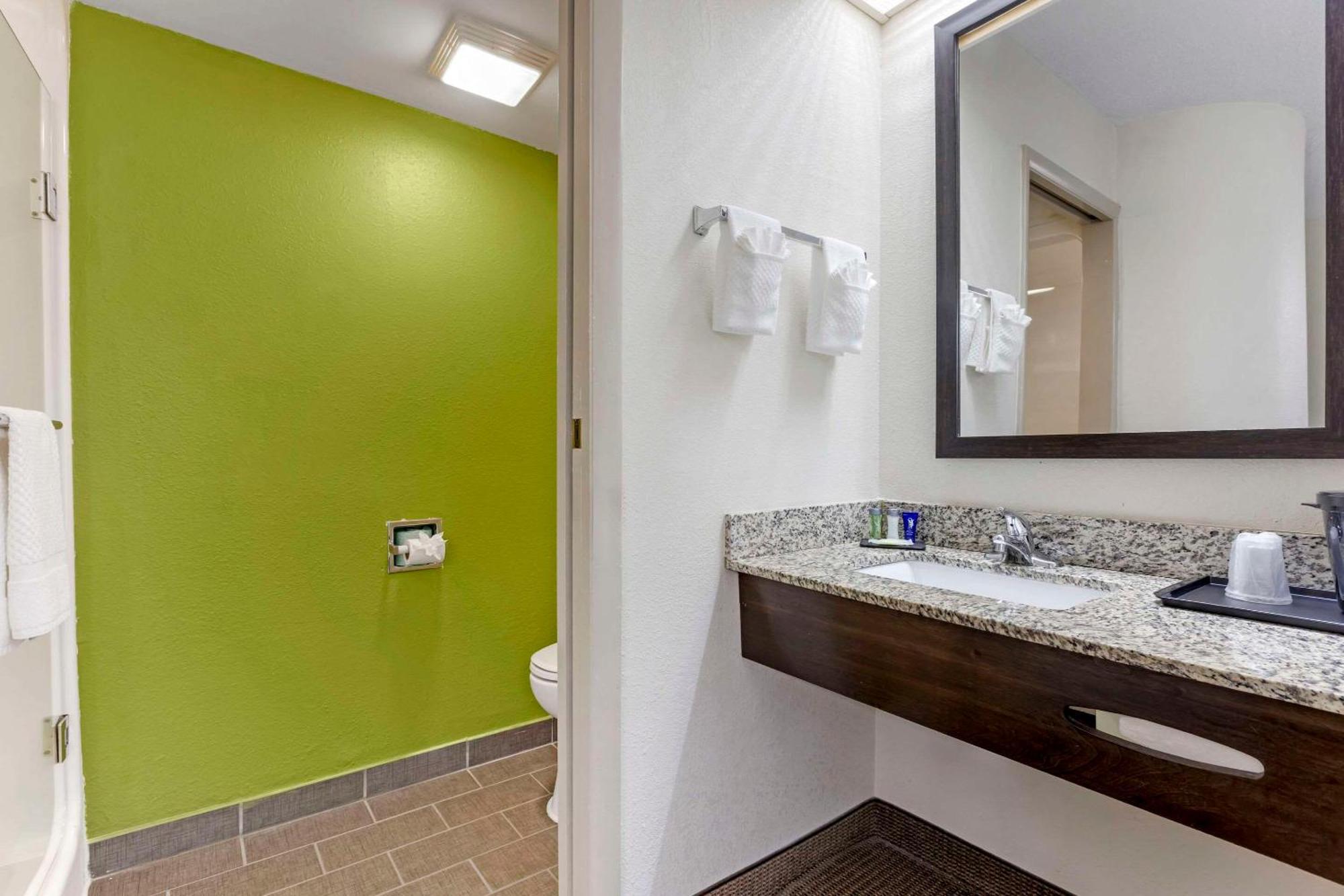 Sleep Inn At Greenville Convention Center Bagian luar foto