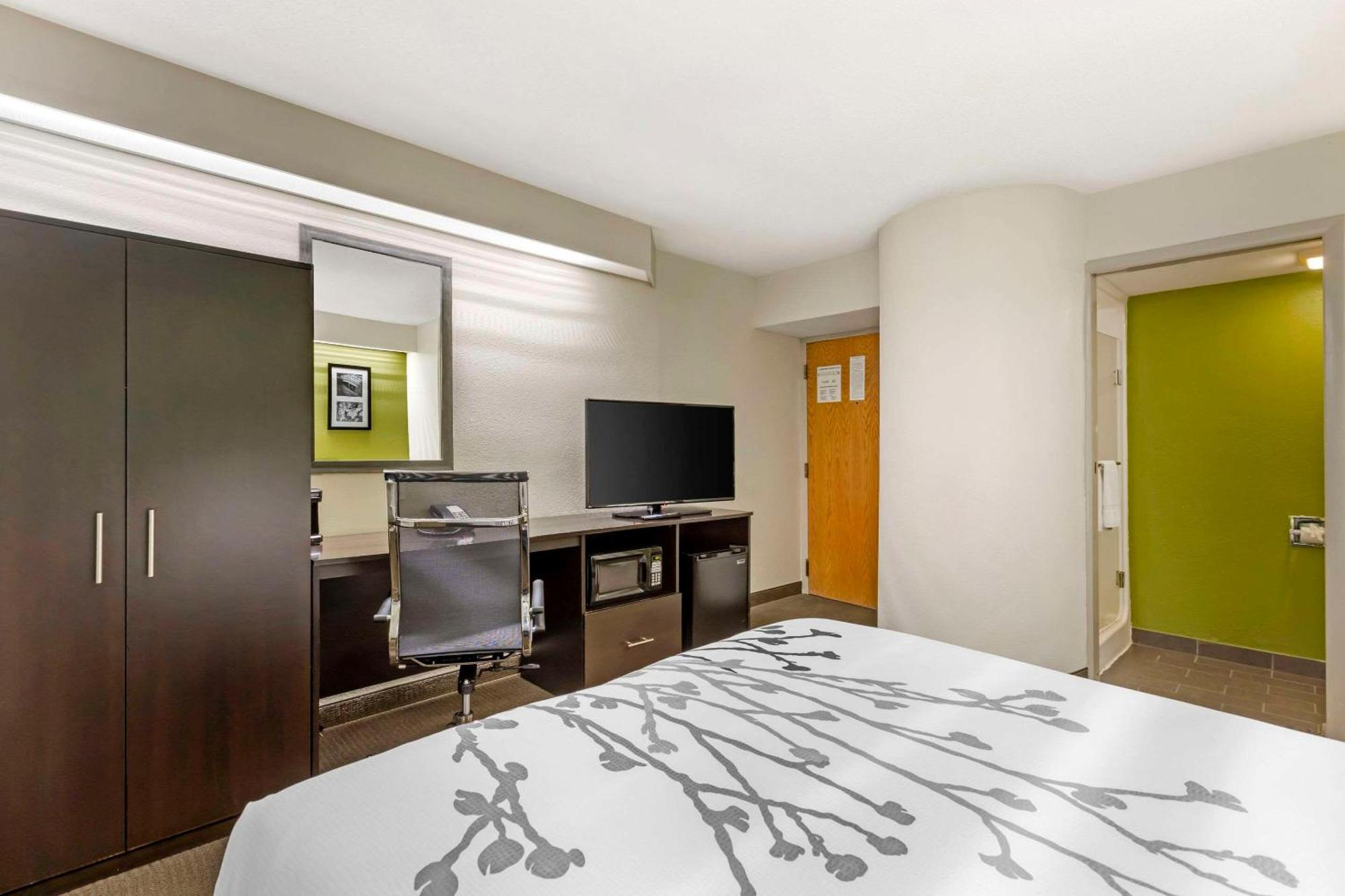Sleep Inn At Greenville Convention Center Bagian luar foto