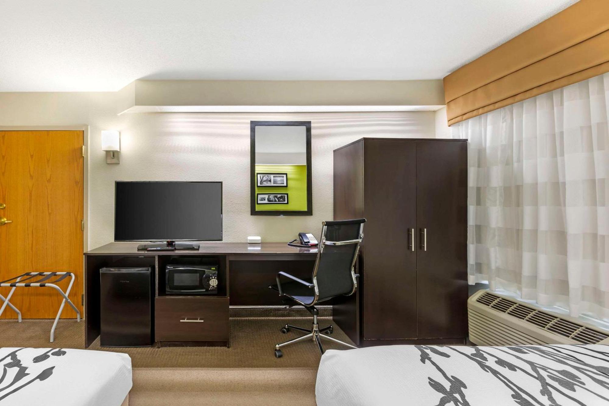 Sleep Inn At Greenville Convention Center Bagian luar foto