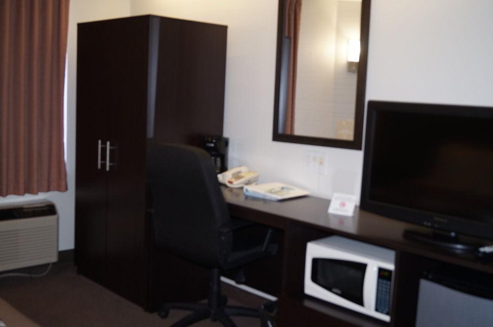 Sleep Inn At Greenville Convention Center Bagian luar foto